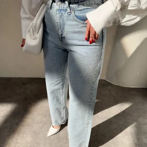 شلوار جین زنانه