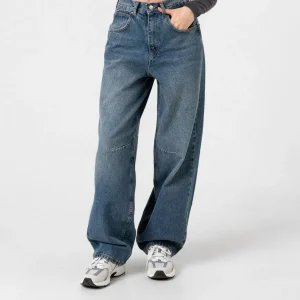 شلوار جین زنانه